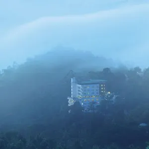 Gokulam Park Hotel Munnar